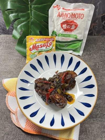 Semur Ayam Kering Pedas