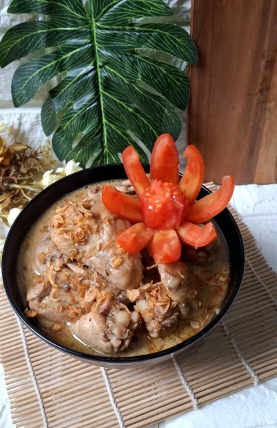 SEMUR AYAM