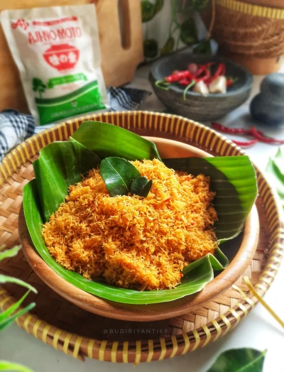 Serundeng Ayam Kelapa Pedas Ala Ajinomoto