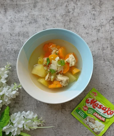 Sop Ayam Sayur Umami