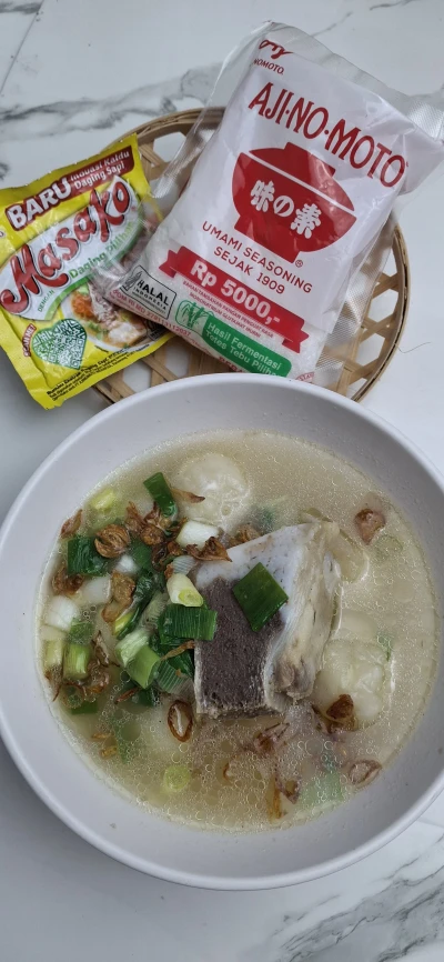 SOP TULANG SAPI