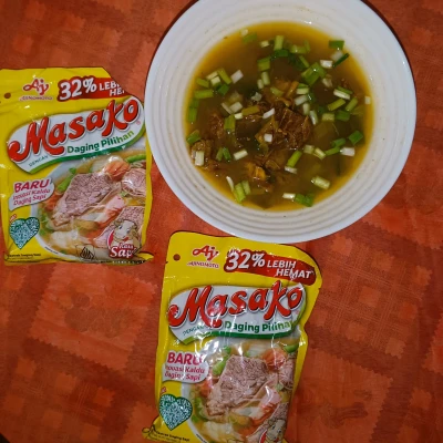 Soto Daging dan Jeroan