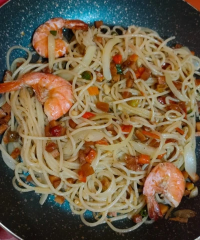 Spaghetti ala2 aglio oglio