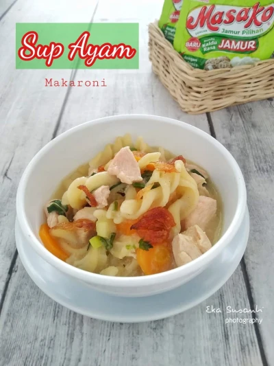 Sup Ayam Makaroni