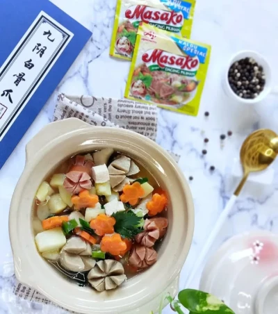 Sup Bakso Sosis Masako
