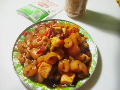 Tahu Oseng Kikil Pedas