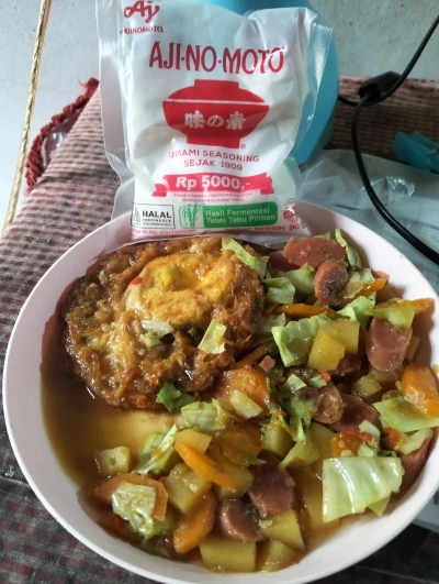 Telor ceplok bumbu semur