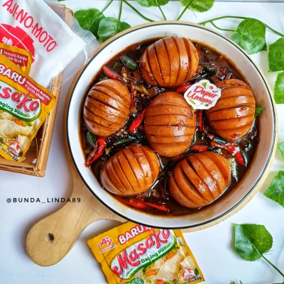 Telur Bumbu Kecap (Egg-Venture)