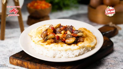 TELUR KRISPI SAUS BAWANG ala Chef Nadya