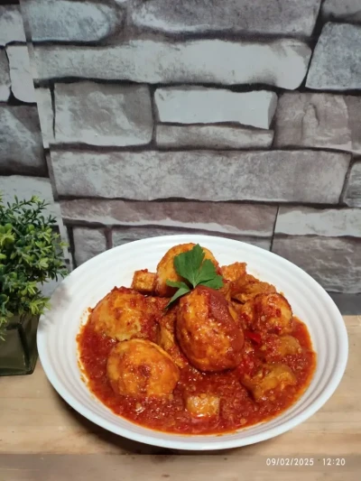 Telur rebus balado tahu