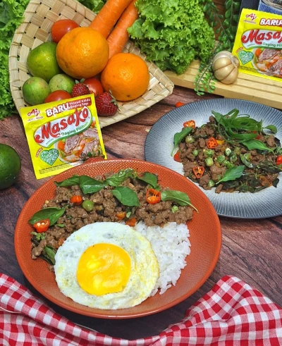 THAI BEEF BASIL