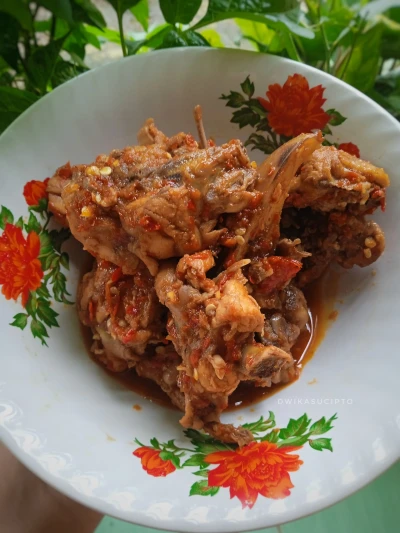 Tulangan Ayam Masak Pedas