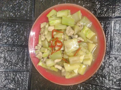 Tumis batang brokoli
