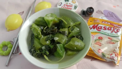 Tumis Bayam Mix Gambas