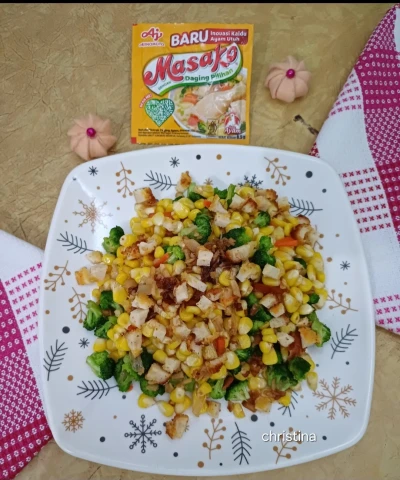 Tumis Brokoli Jagung Wortel plus potongan daging ayam