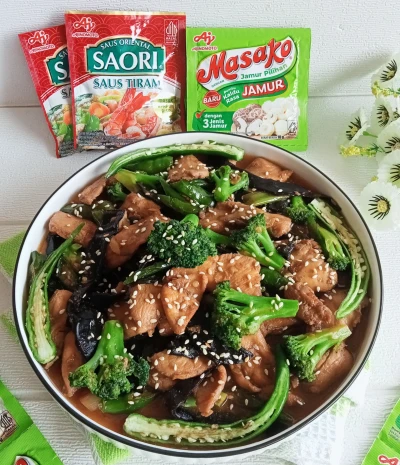 Tumis Daging Ayam Brokoli