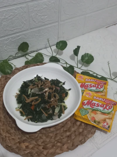 Tumis Daun Singkong