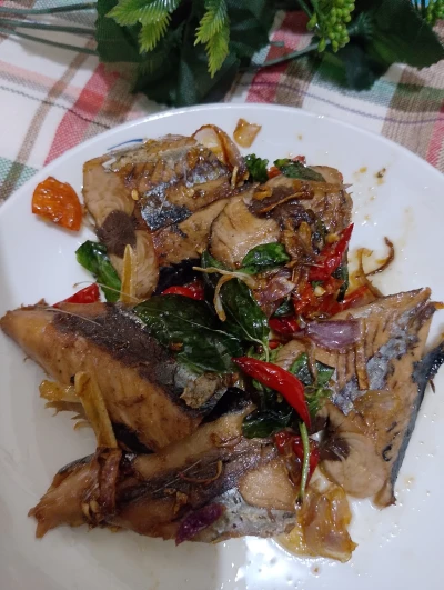 Tumis ikan cue tongkol