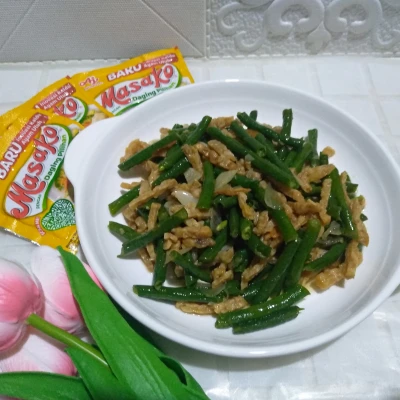 Tumis kacang panjang tempe