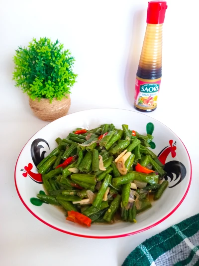 Tumis kacang panjang