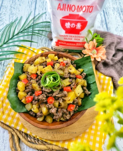 Tumis Kentang Daging