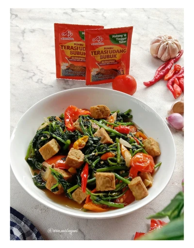 Tumis Selada Air Tempe Terasi