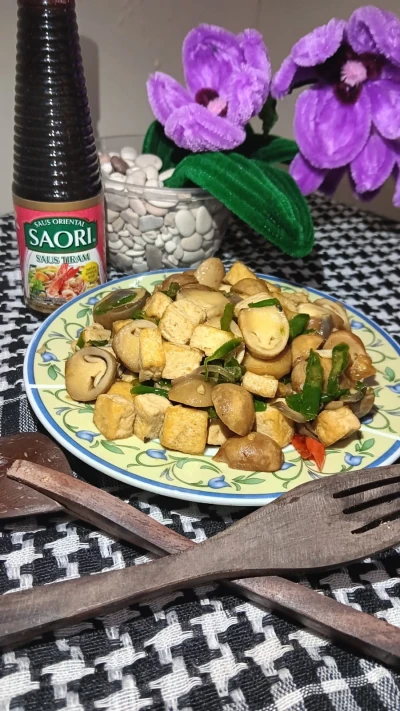Tumis Tahu dan Jamur