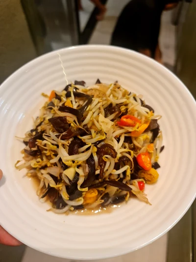 Tumis Toge Jamur Ikan Asin