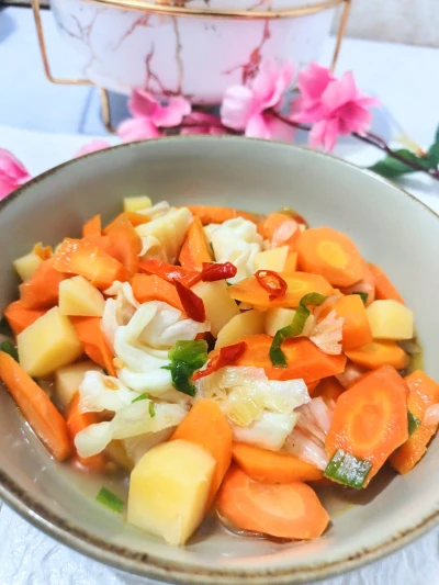 Tumis wortel kentang kol
